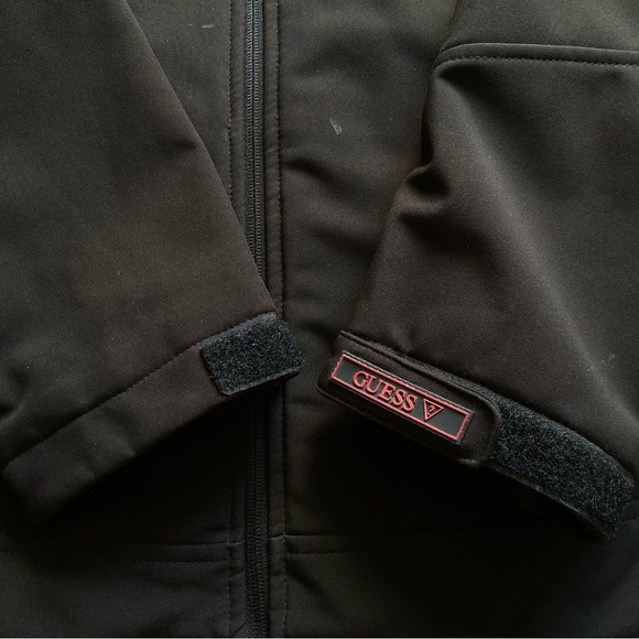 Guess Jacket Men’s XL Black Hooded Full Zip SoftShell Denali Outdoor Designer - Picture 4 of 10